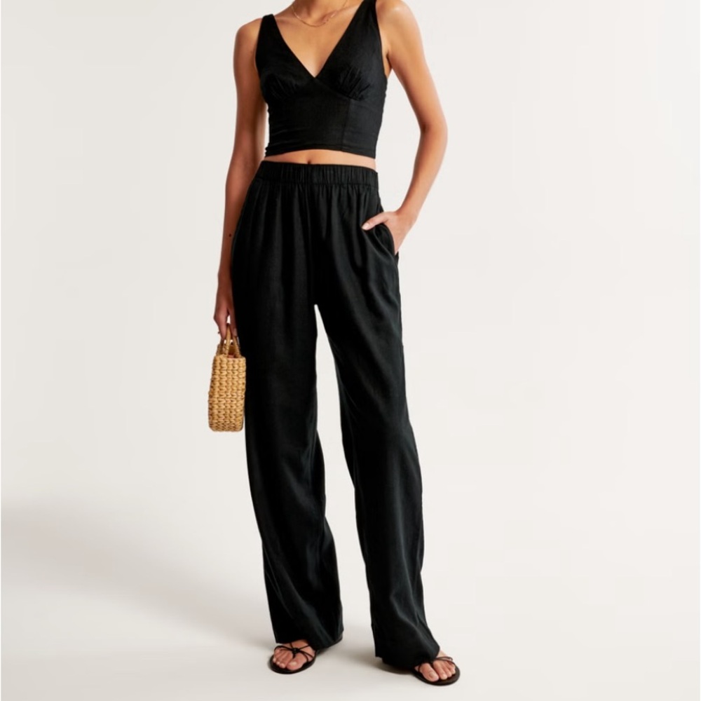 Linen-Blend Pull-On Wide Leg Pants